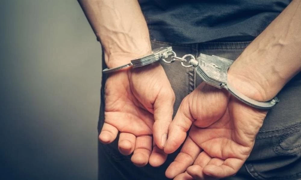 Βόλος: Χτύπησε τη γυναίκα του μετά από διαφωνία και συνελήφθη